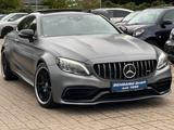 Mercedes-Benz C63s AMG FACELIFT - VOLLAUSSTATTUNG - Mercedes-Benz C 63 AMG mit Benzin-Antrieb: Sportwagen