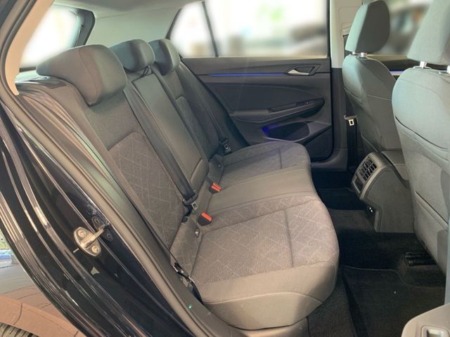 Golf VIII 1.0 TSI LIFE LED+NAVI+DCP+APP+SITZHZG+