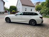 BMW 320i Touring Advantage Auto Advantage - BMW 3er Reihe Gebrauchtwagen in Frankfurt