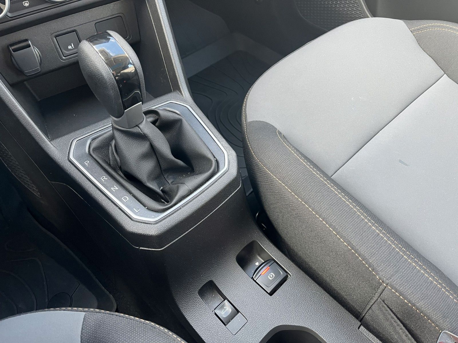 Fahrzeugabbildung Dacia Sandero III Stepway Extreme