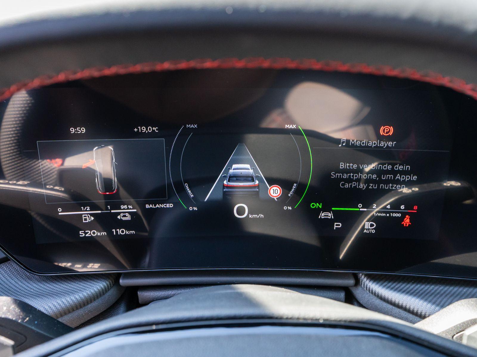 Audi Q5 SUV e-hybrid quattro Panoramadach AHK