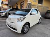 Toyota iQ 1.0 CVT Trend Automatica - weiße Toyota IQ
