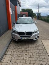 BMW X5 xDrive30d - - BMW X5 in Düsseldorf