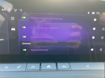 Bild 18 Opel Astra GS ST AT8/NAVI/SHZ+LHZ/PDC vo+hi+360Cam