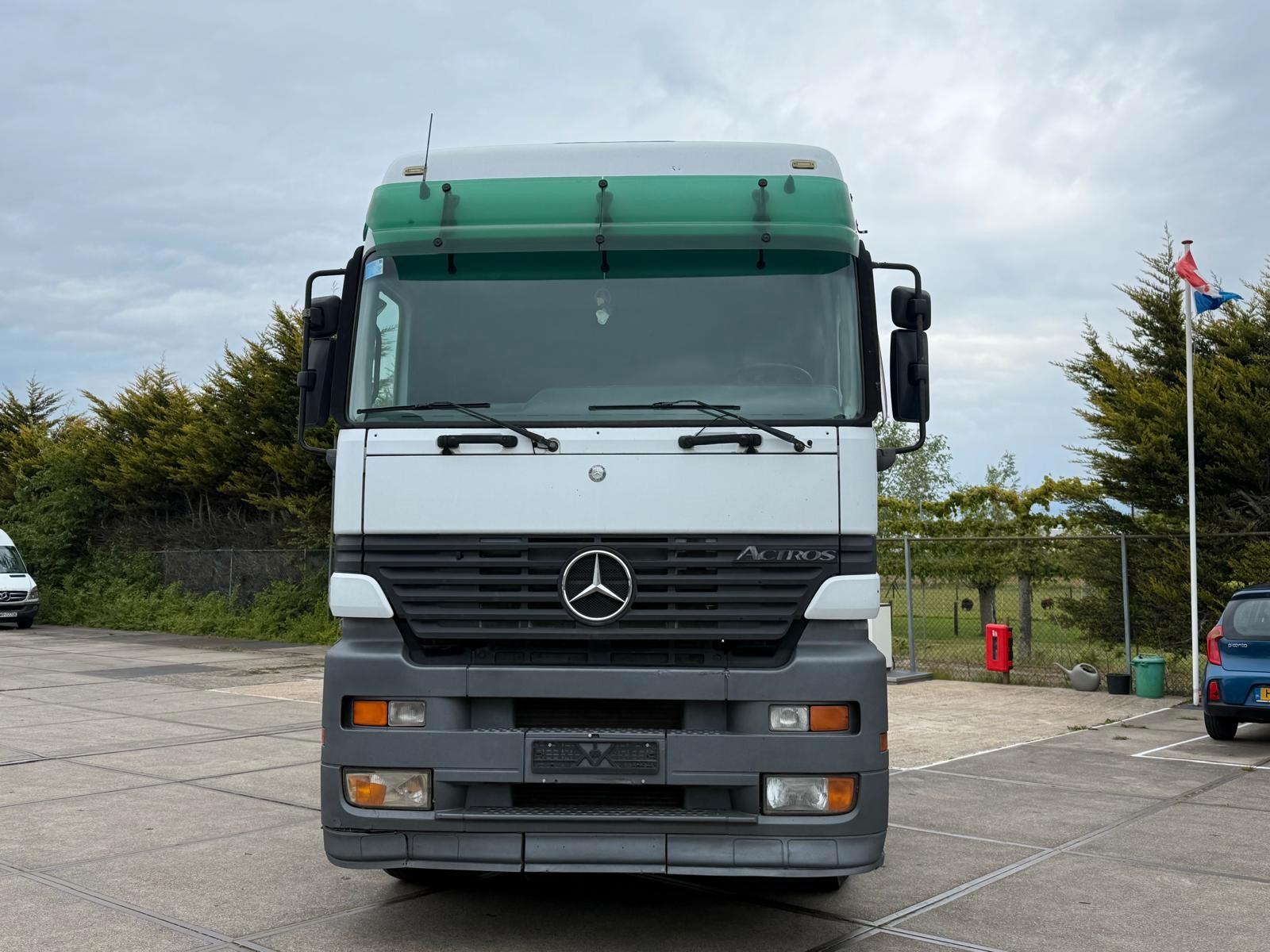Mercedes-Benz ACTROS 1844