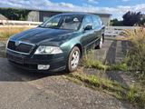 Skoda Octavia Combi 1.6 FSI tiptronic Elegance Ele... - Skoda Octavia: Fsi