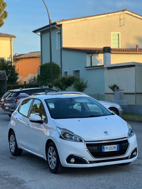 Image of Peugeot 208