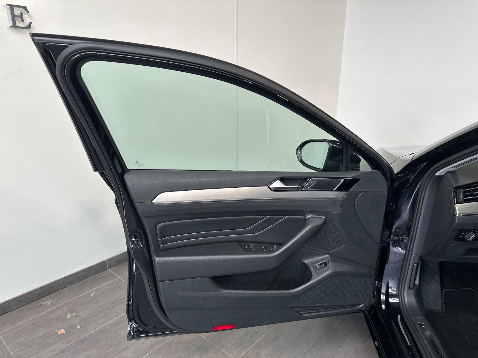 Volkswagen Passat 2.0 TDI DSG Elegance NAV+IQ-LIGHT, миниатюра 6