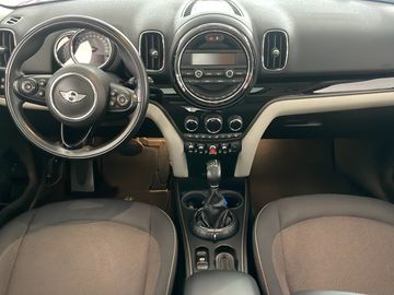 MINI Cooper Countryman - 11