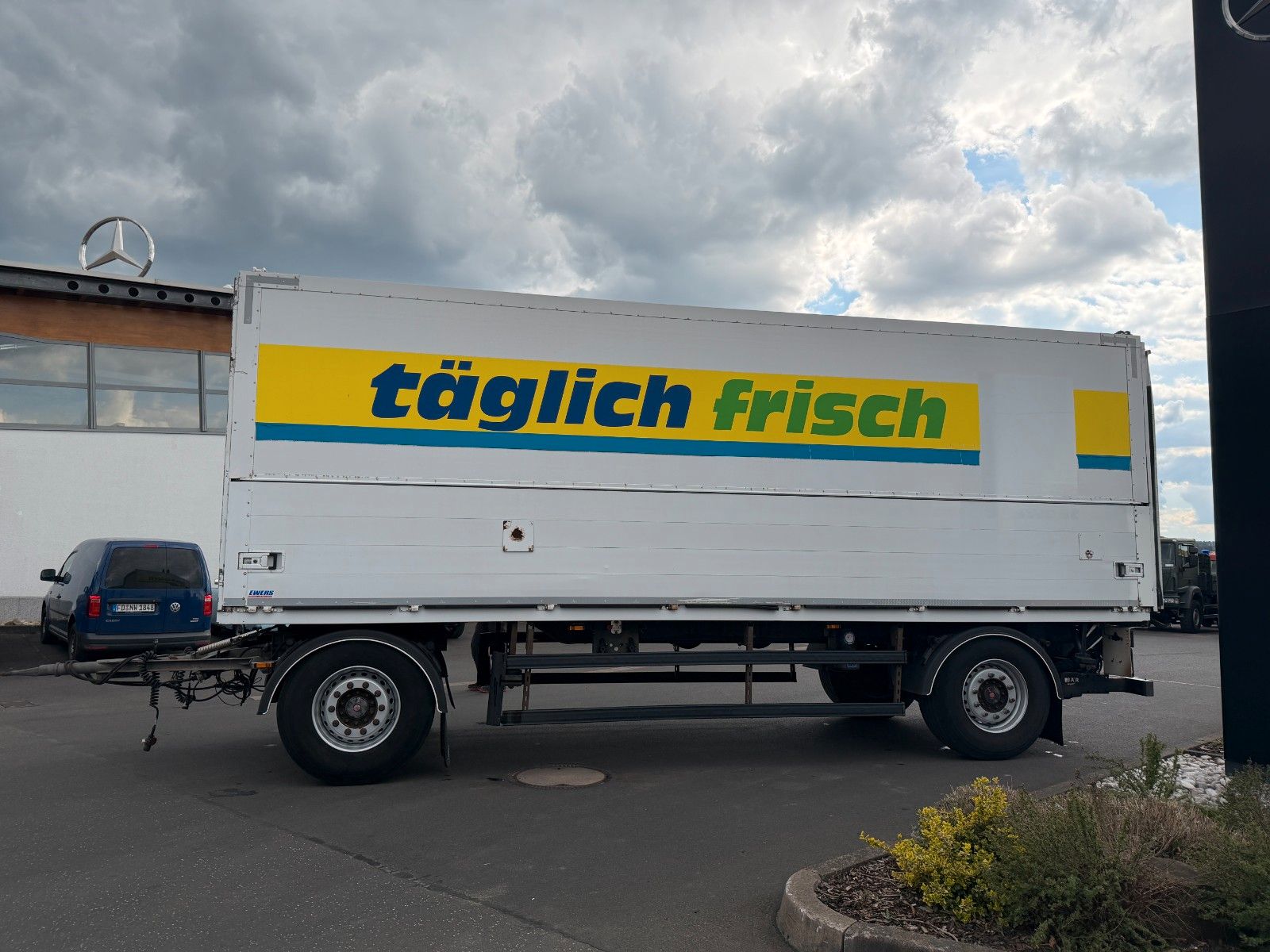 Fahrzeugabbildung Andere Ewers PRASQ18 Schwenkwand SAF LBW BÄR 2.500kg