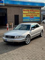 Audi A8 D2 2.8 V6 tiptronic quattro  - Audi A8 mit Benzin-Antrieb: D2