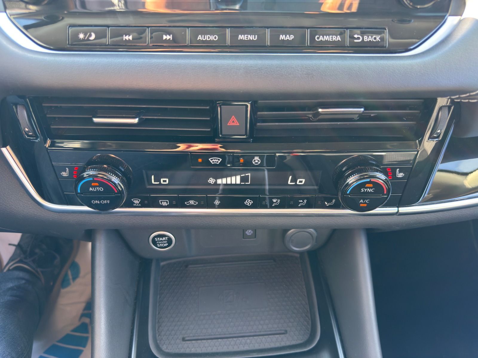 Fahrzeugabbildung Nissan Qashqai 158PS DIG E-Connecta*360°Cam*eHeck*Allwe