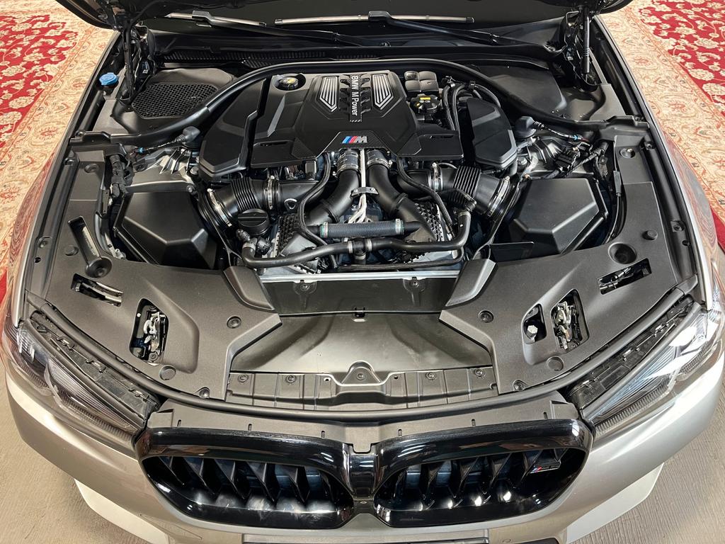 BMW M5