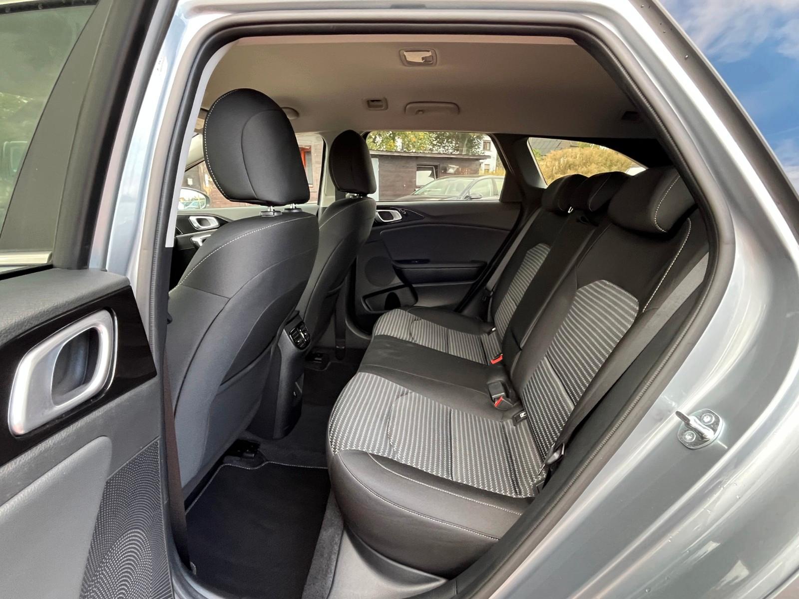 Kia cee'd Sportswagon *1Hand*Navi*LED*Kamera*