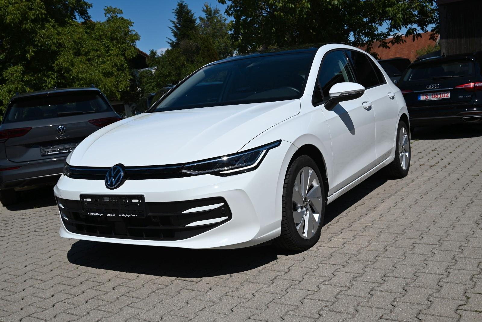 Volkswagen Golf VIII Lim. 1.5 TSI Life/Panorama/AHK/ACC, миниатюра 2