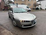 Alfa Romeo 159 1.9 Benzin 160PS 6-Gänge - Alfa Romeo 159 aus 2010