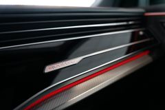 AUDI RSQ8 | HuD | Keramik | Pano | 305 km/h | 23" AUDI RSQ8 | HuD | Keramik | Pano | 305 km/h | 23"