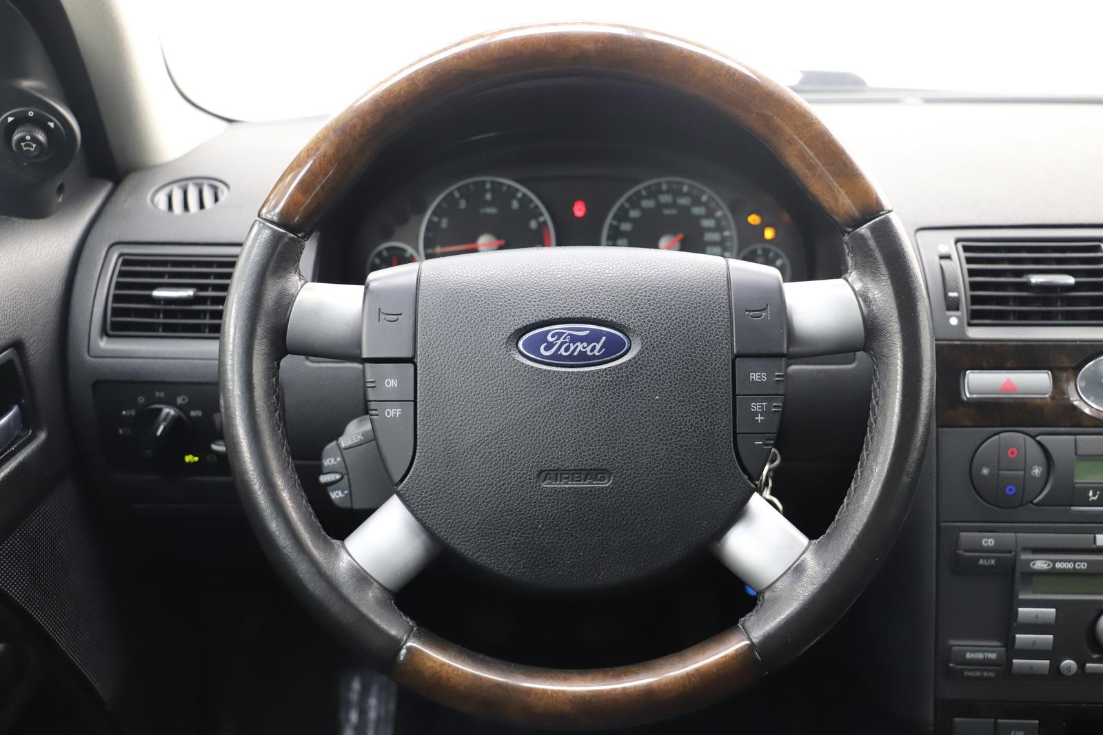 Ford Mondeo 2006 — photo 17