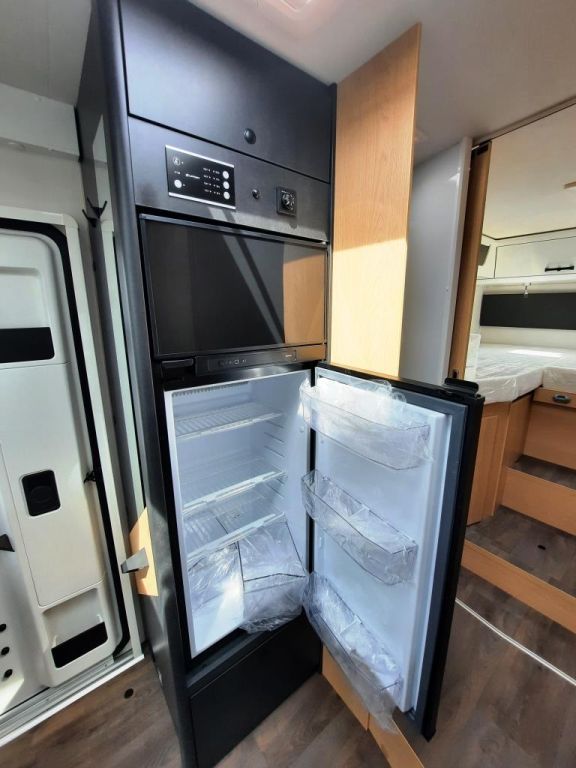 Fahrzeugabbildung Sunlight T 68C Adventure Edition Verfüg./Sparen Sie 4.486