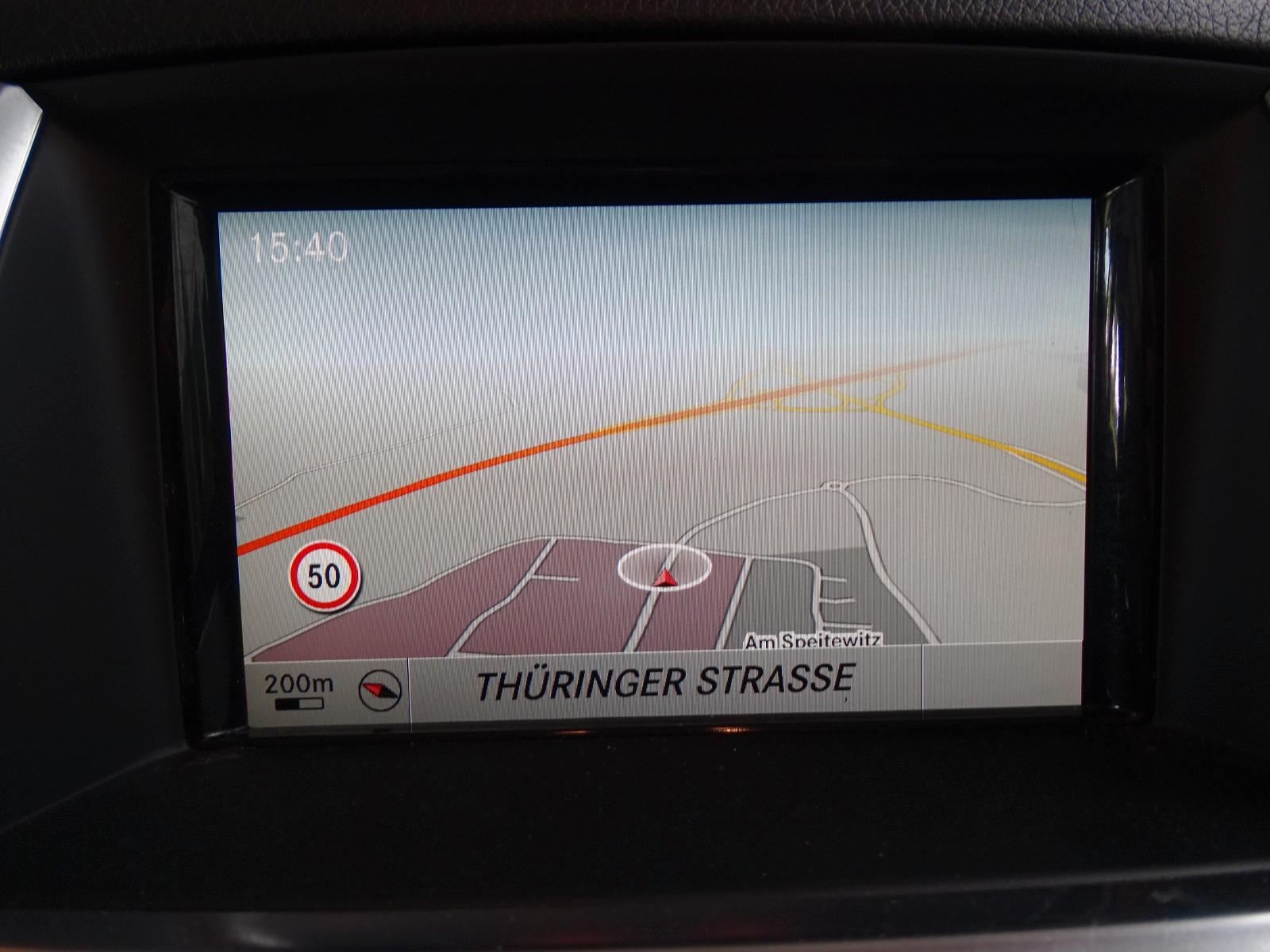 Mercedes-Benz ML 350 CDI BlueTec 4Matic*AHK+PANO+LEDER