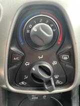 Toyota Aygo (X) 1,0-l-VVT-i x-play x-play - Toyota in Berlin: Aygo