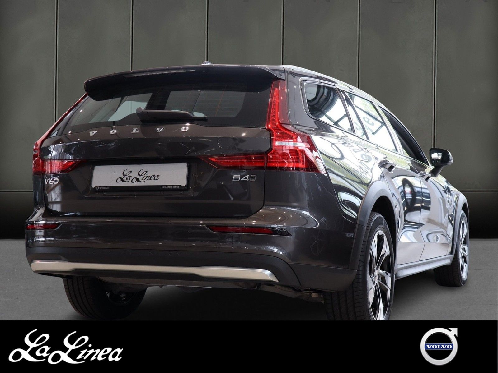Volvo V60 Cross Country B4 (D) Plus AWD NP:67.550,-//A imagem 2