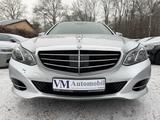 Mercedes-Benz E 250 T Pano*Leder*Navi*ACC - silberne Mercedes-Benz E-Klasse