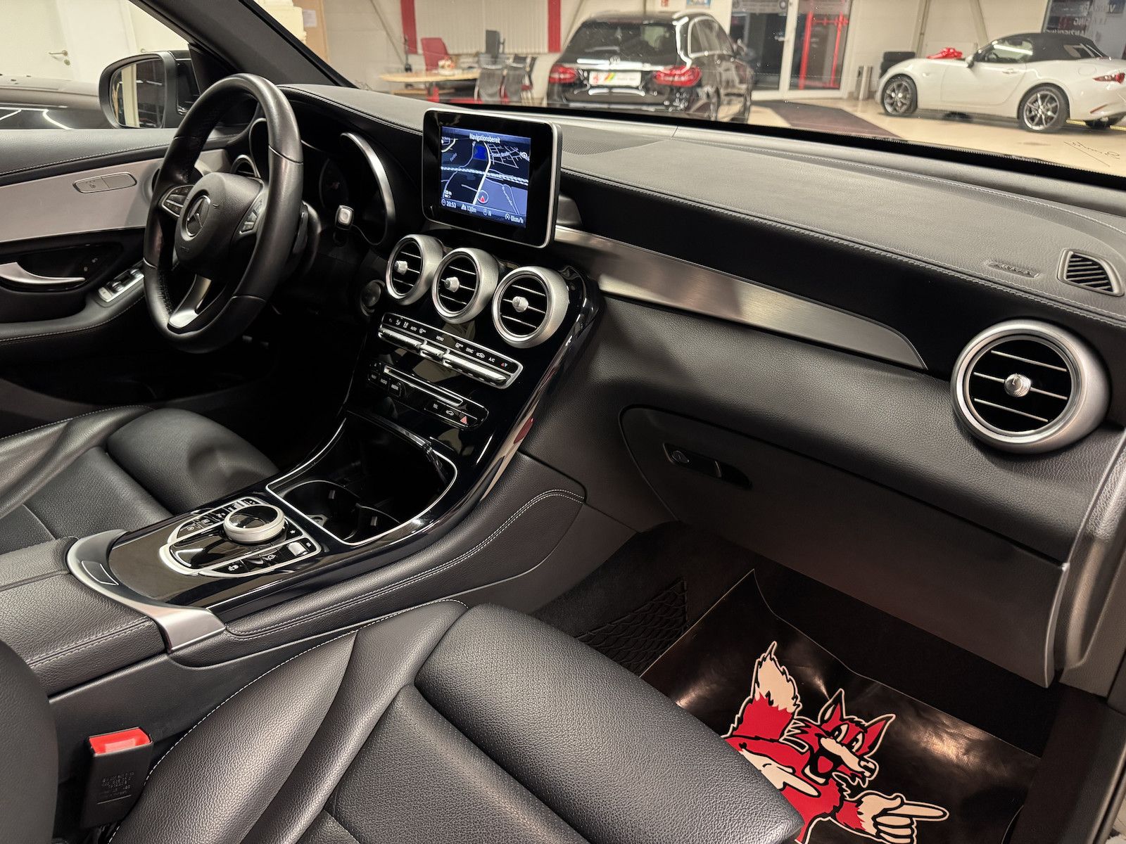 Fahrzeugabbildung Mercedes-Benz GLC 250 4Matic /LED/Navi/CAM/Spur/Ahk