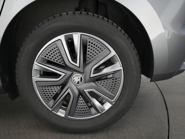Fabia TOUR TSI DSG+NAVI+LED-SCHEINWERFER+SITZ-/L