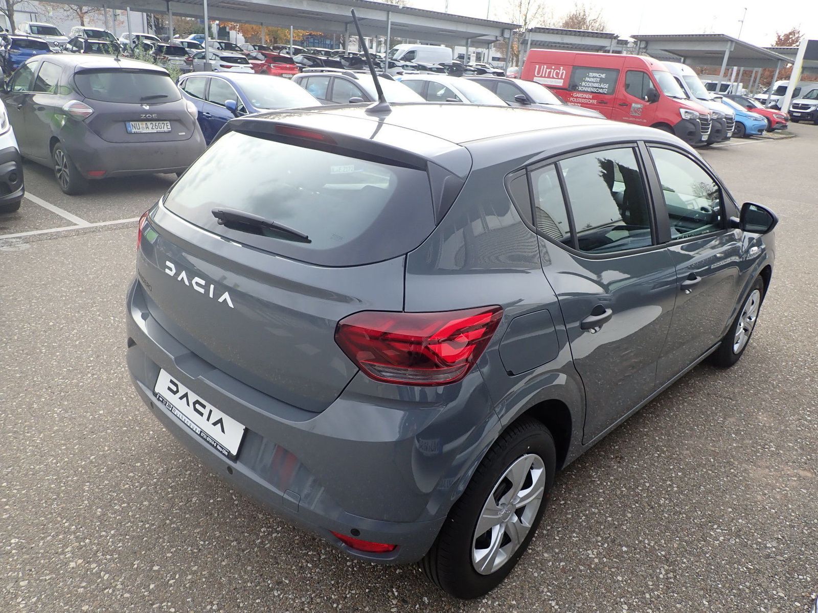 Fahrzeugabbildung Dacia Sandero Essential SCe 65