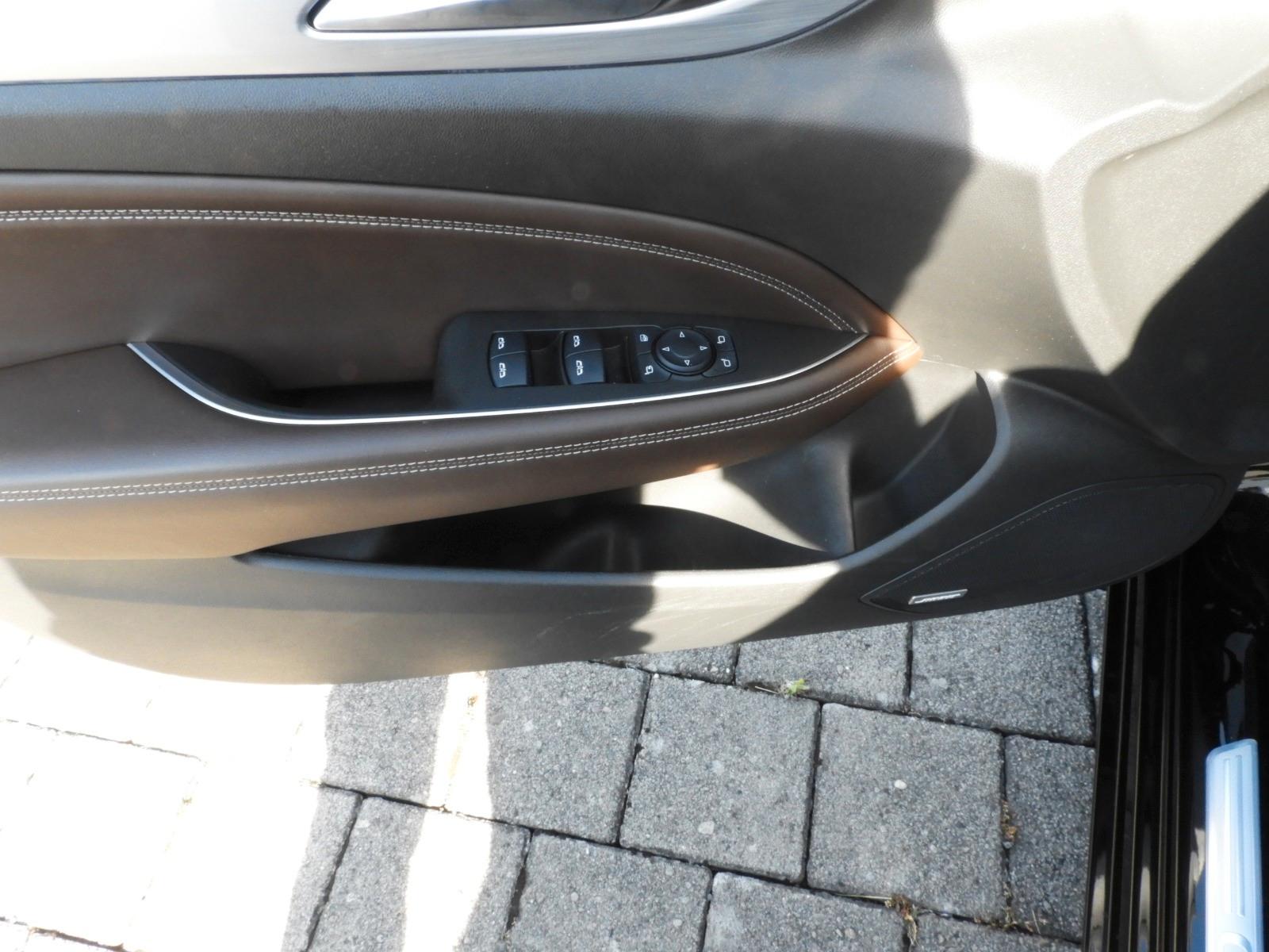 Opel Insignia Ultimate Leder Navi Rückfahrkamera Bose