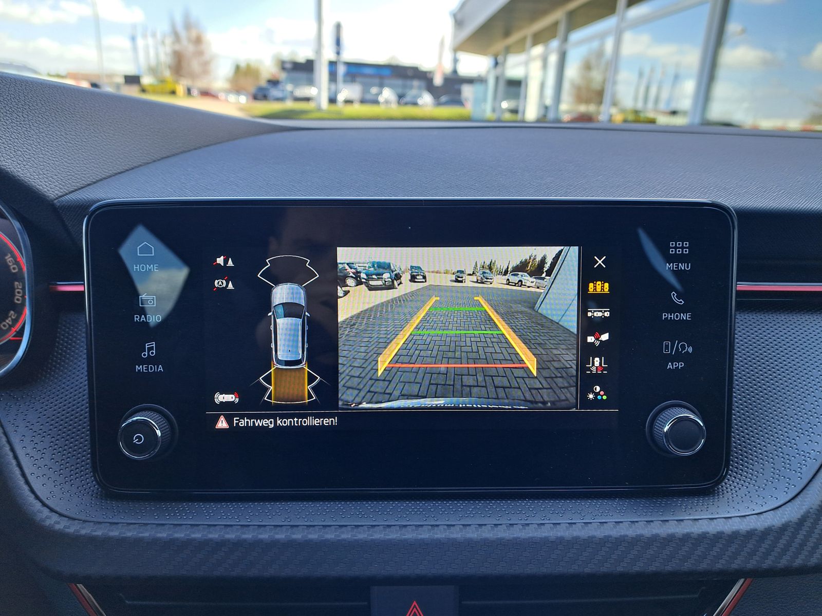 Fahrzeugabbildung SKODA Kamiq 1.5 TSI MONTE CARLO DSG MATRIX-LED MY'2026