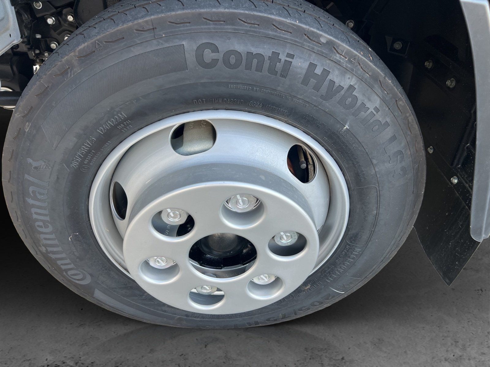 Fahrzeugabbildung Andere 7C18M eCanter Meiller Trigenius 3-Seiten mit Box