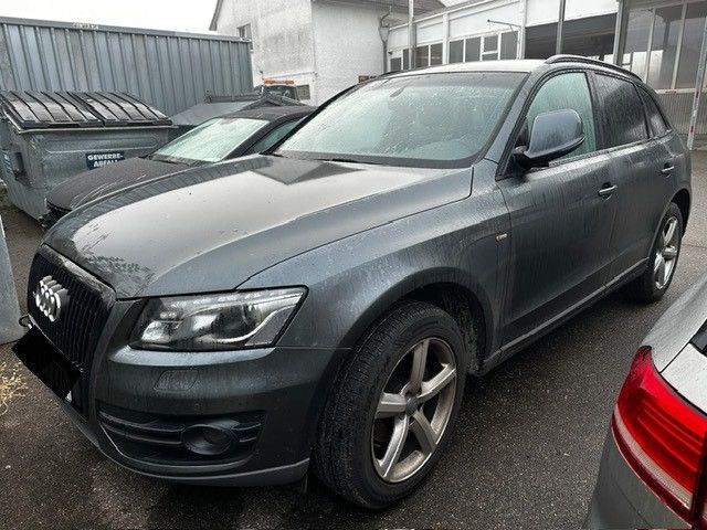 Audi Q5 2.0 TDI  quattro S line AHK 2 Hand Scheckheft