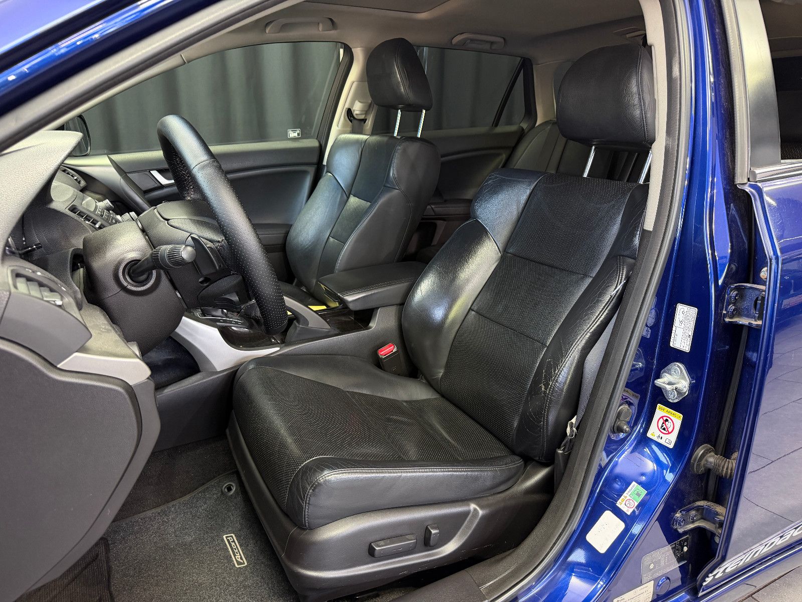 Fahrzeugabbildung Honda Accord Tourer Executive |AUTOMATIK|RF-CAM