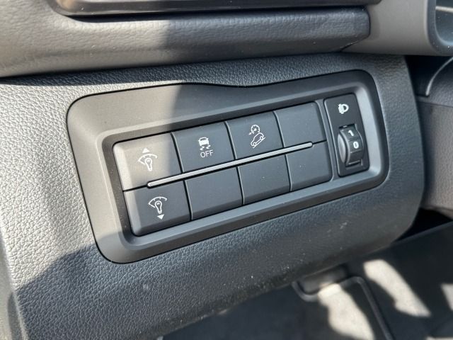 Fahrzeugabbildung KGM Tivoli Nomad Automatic*Klima*Navi*MJ25