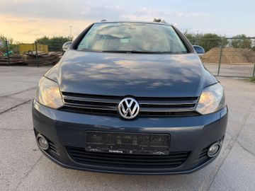Volkswagen Golf - 2