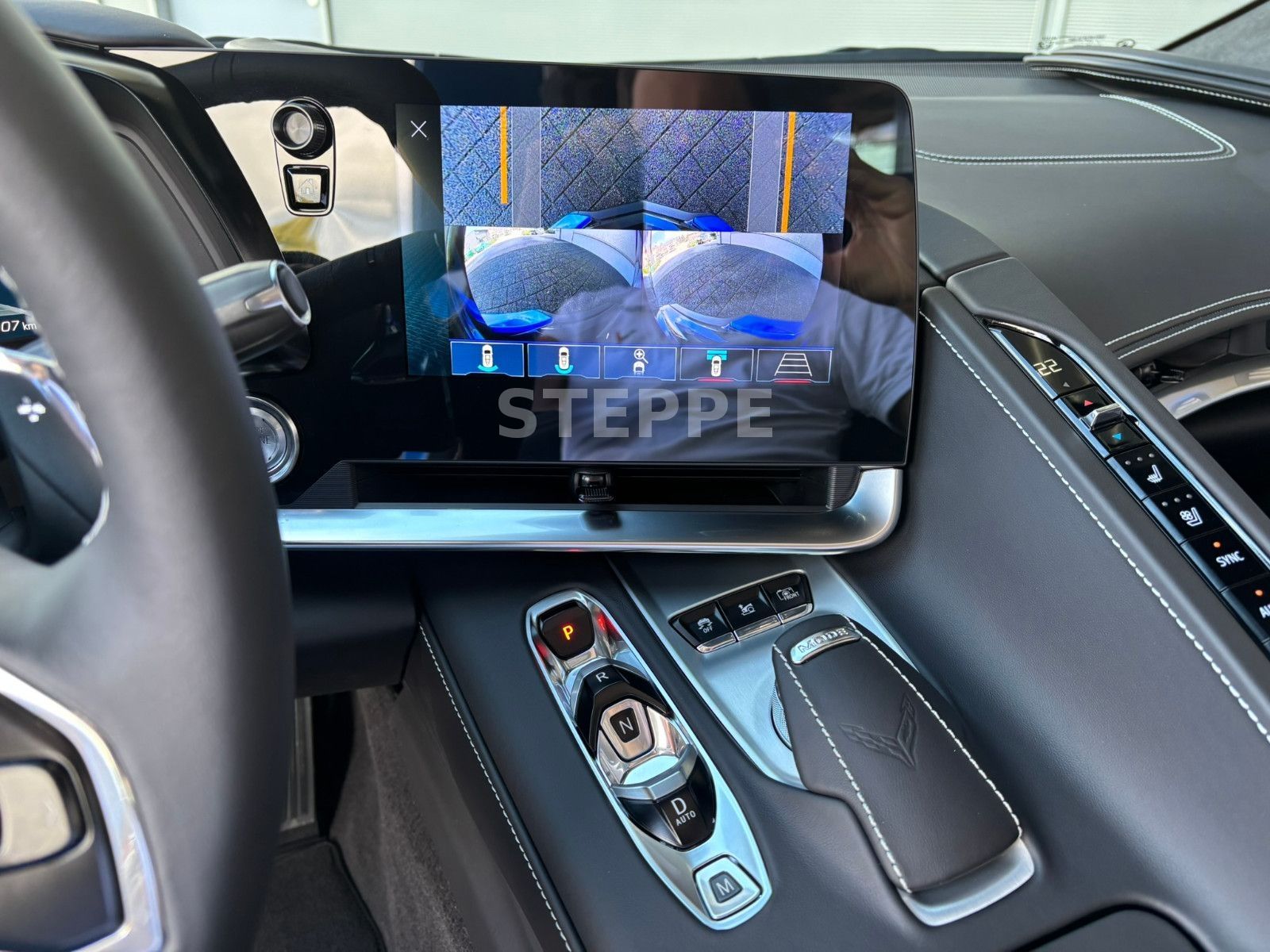 Corvette C8 Stingray Convertible 3LT Europamodell STEPPE