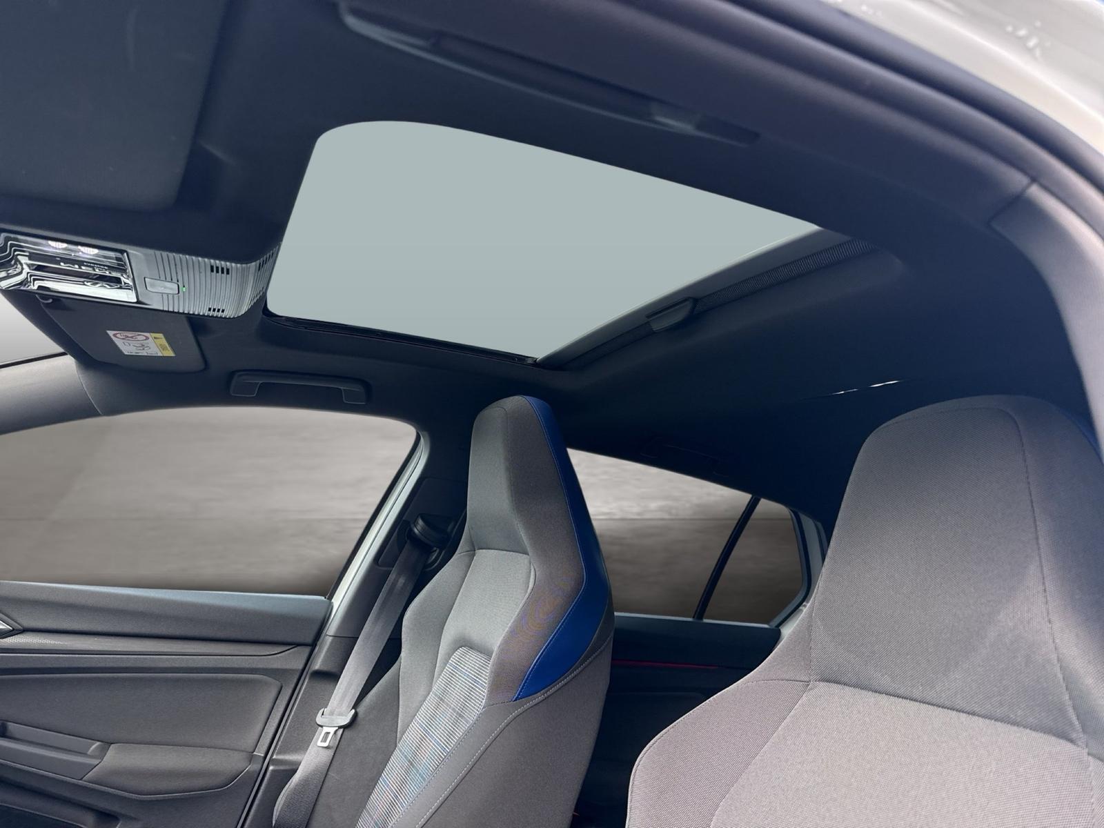 Volkswagen Golf VIII 1.4 TSI eHybrid DSG CarPlay AHK Pano, миниатюра 14
