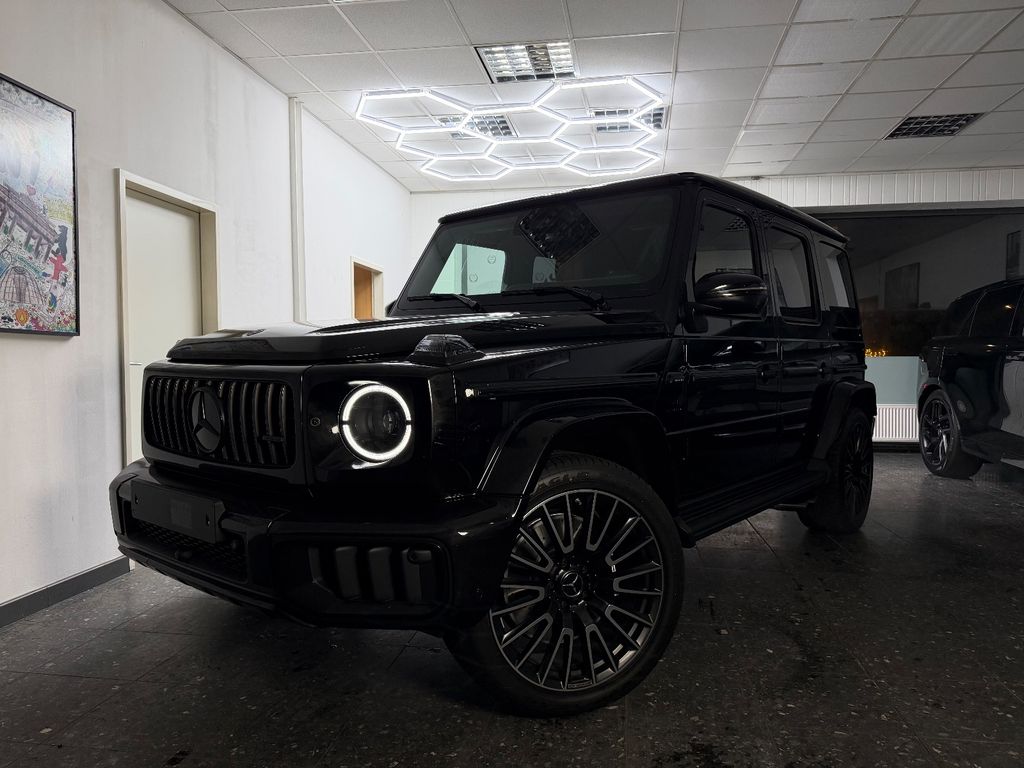 Mercedes-Benz G63 AMG PERF MY26 A22 CARBON SUPERIOR FOND TV
