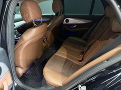 MERCEDES-BENZ E 250 T Avantgarde*WIDE*LEDER*HEADUP*360*AMBIENT