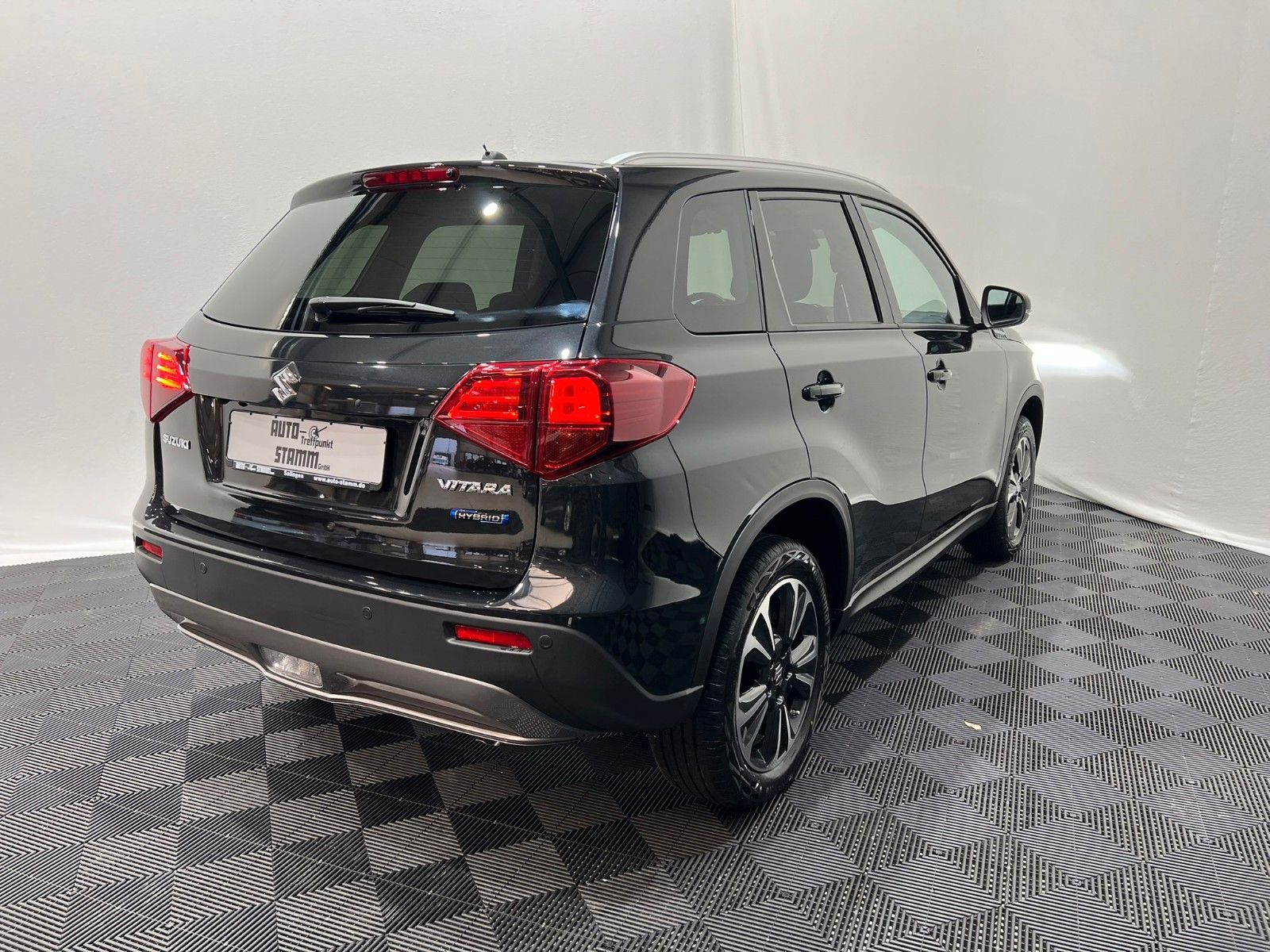 Fahrzeugabbildung Suzuki Vitara  1.5 DUALJET HYBRID AGS Comfort+