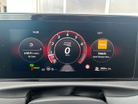 Volkswagen T-Roc 1.5 eTSI DSG R-Line PANO AHK MATRIX 4JGAR bei Autohaus Landmann & Maier OHG