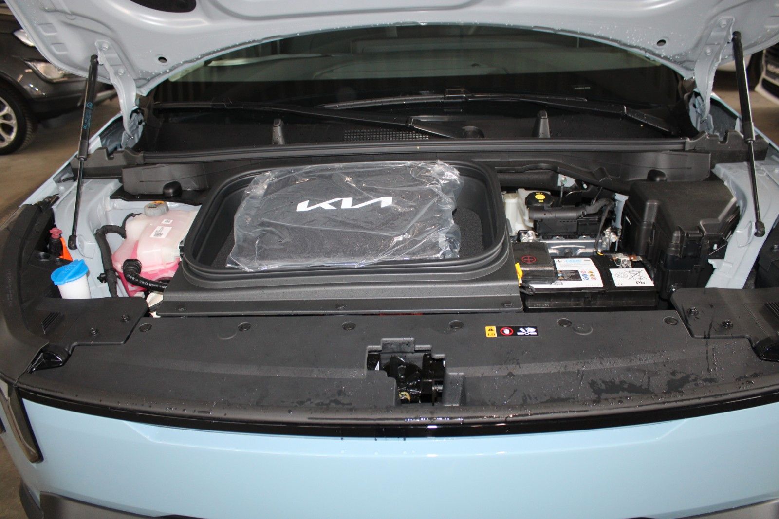 Fahrzeugabbildung Kia EV2 42,2 kWh Earth + Wärmepumpe + DESIGN-PAKET