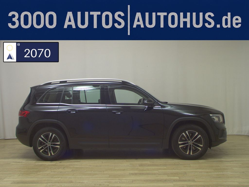 Image of Mercedes-Benz GLB 200