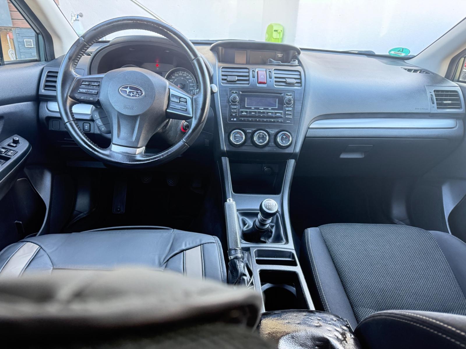 Subaru XV 2014 — photo 12