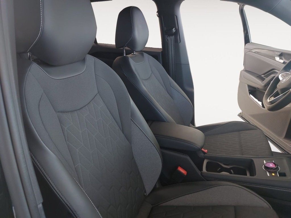 Fahrzeugabbildung Volkswagen Tiguan 1.5 eTSI DSG GOAL IQ.LIGHT