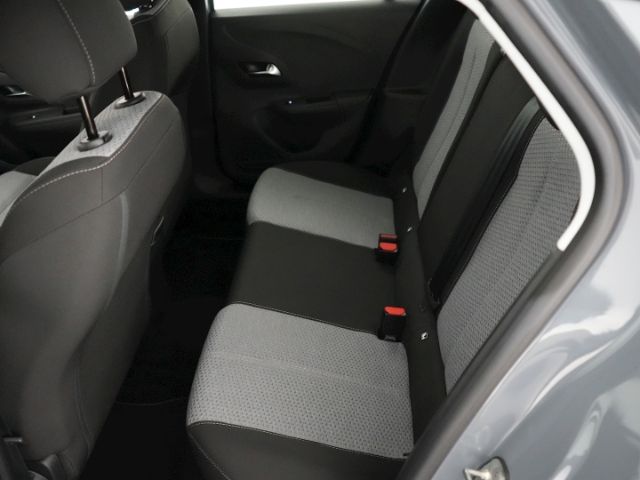 Corsa-e F FACELIFT ELECTRIC 50kWH AT+LED LICHT+R