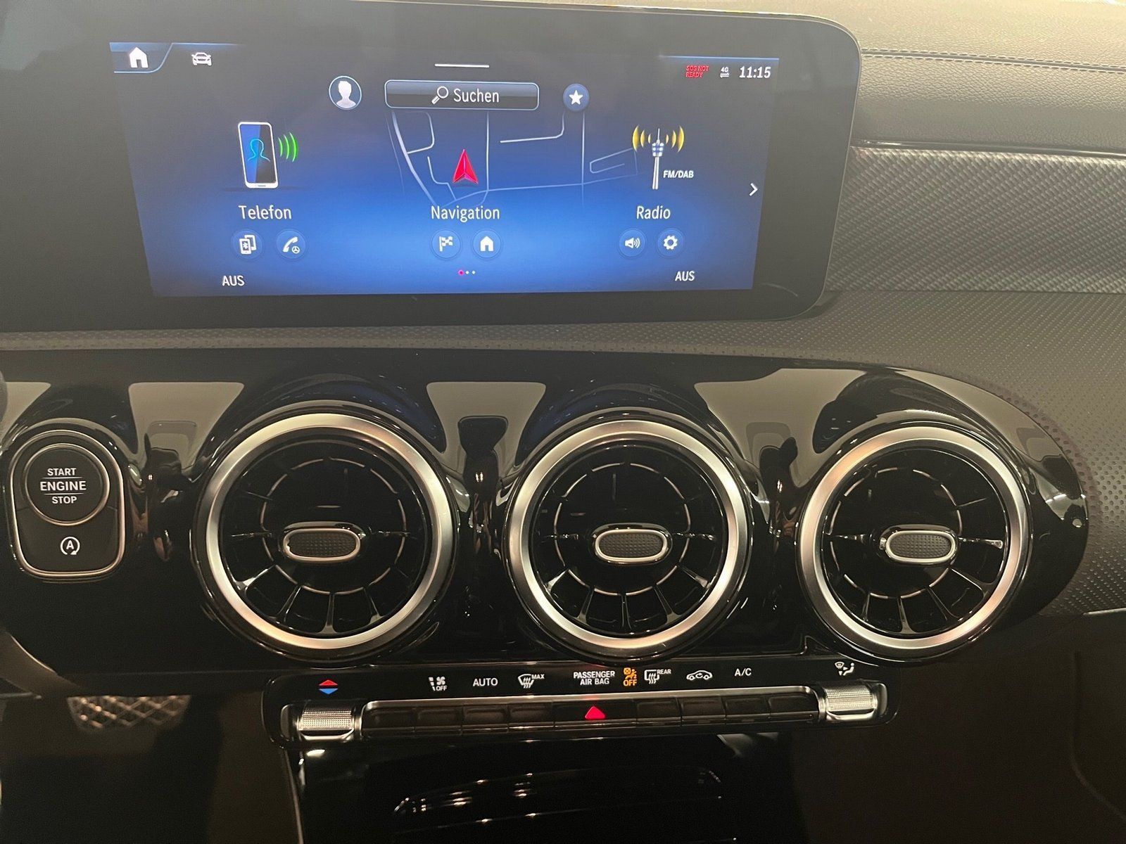 Fahrzeugabbildung Mercedes-Benz CLA 180 Progressive*Kamera*Totwinkel*LED*MBUX*