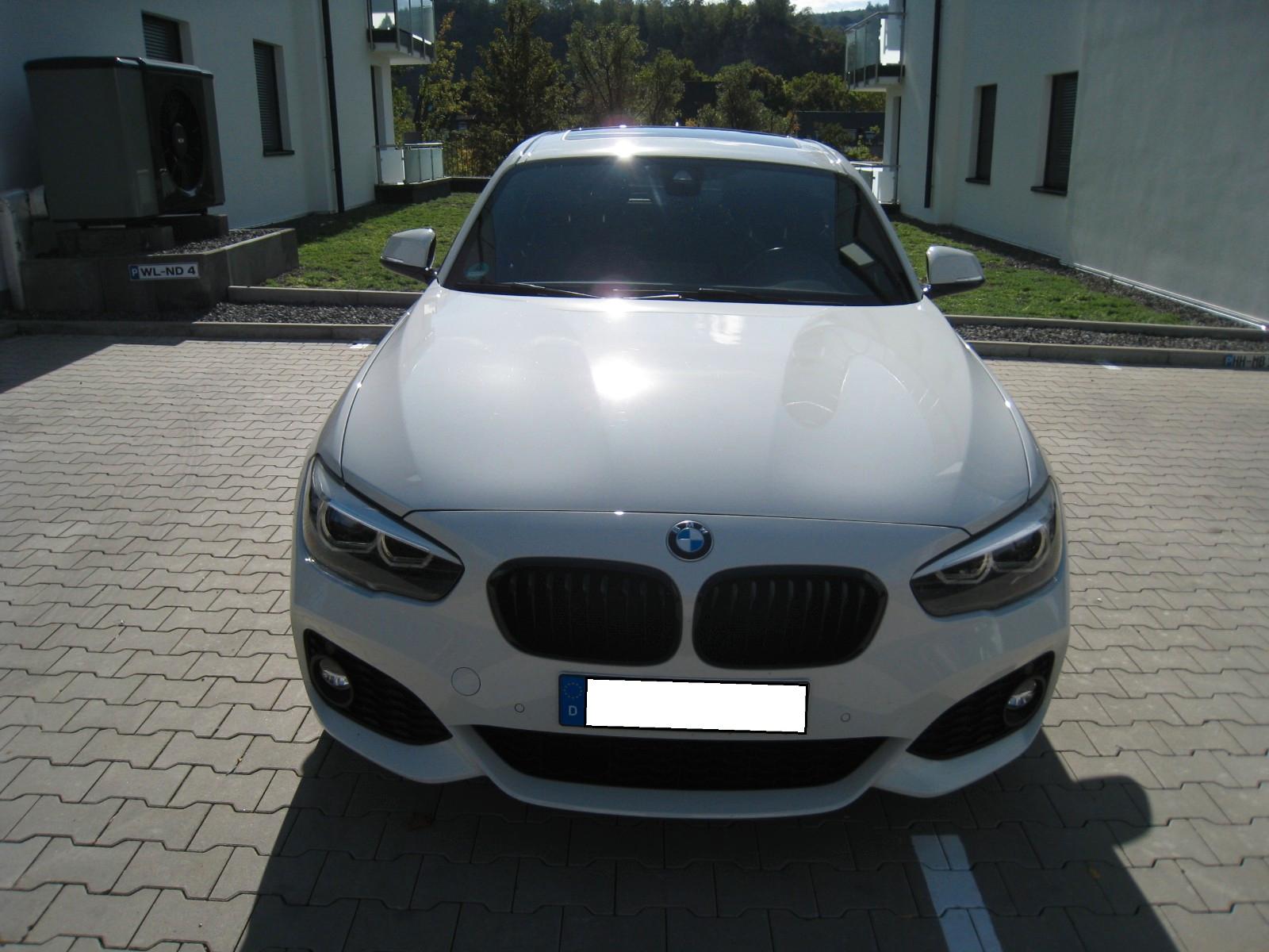 BMW 120i M Sport weiß